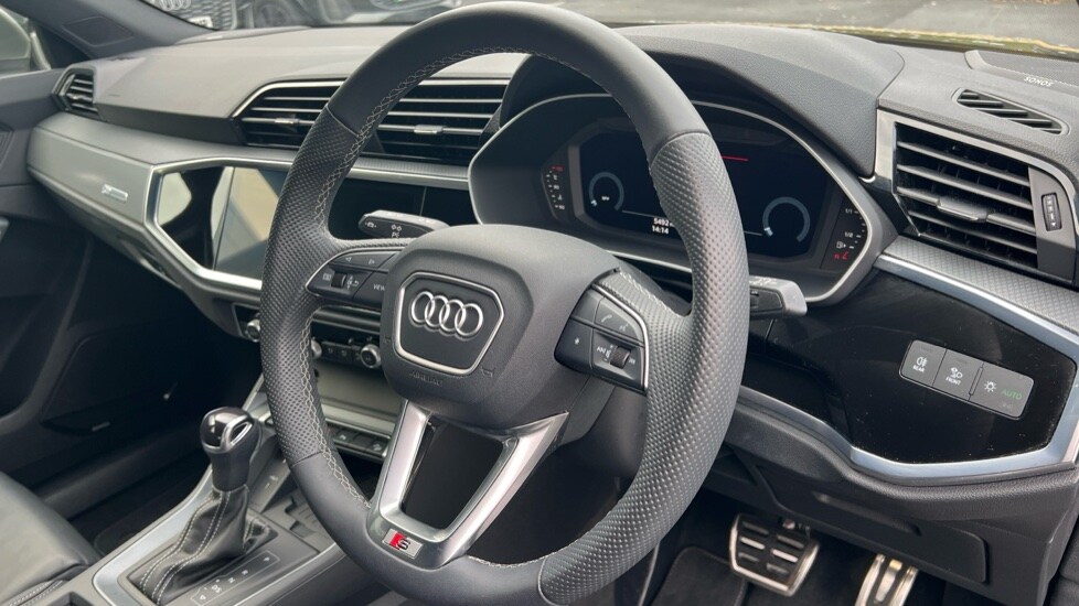 Used Audi Q3 2025 for sale - 76563631: Photo 6