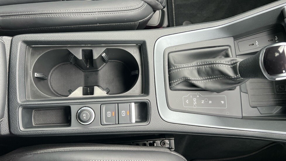 Used Audi Q3 2025 for sale - 76563631: Photo 64