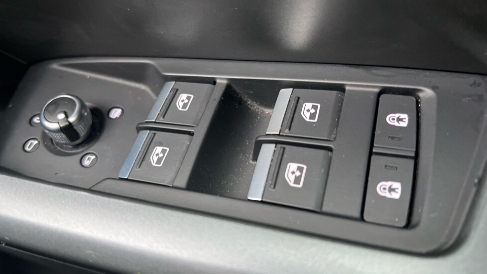 Used Audi Q3 2025 for sale - 76563631: Photo 82