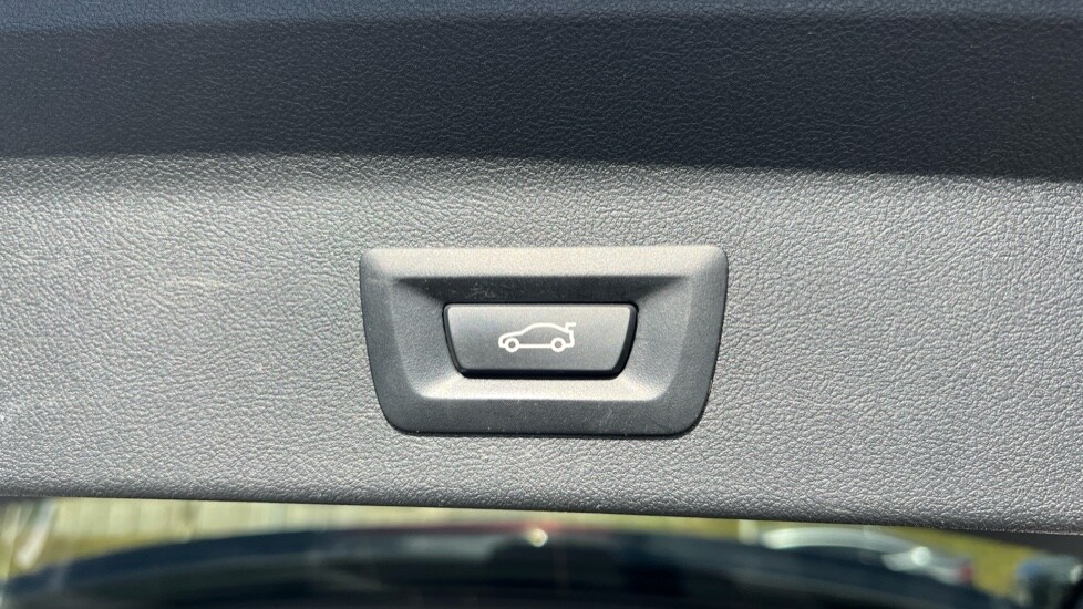 Vehicle 81