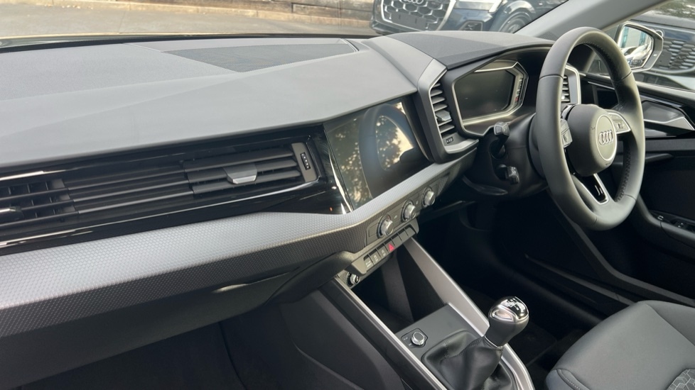 Used Audi A1 2025 for sale - 76078978: Photo 2