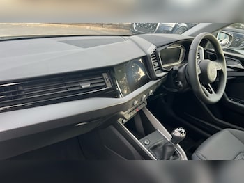 Used Audi A1 2025 for sale - 76078978: Photo 2