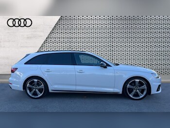 Used Audi A4 2019 for sale - 76208844: Photo