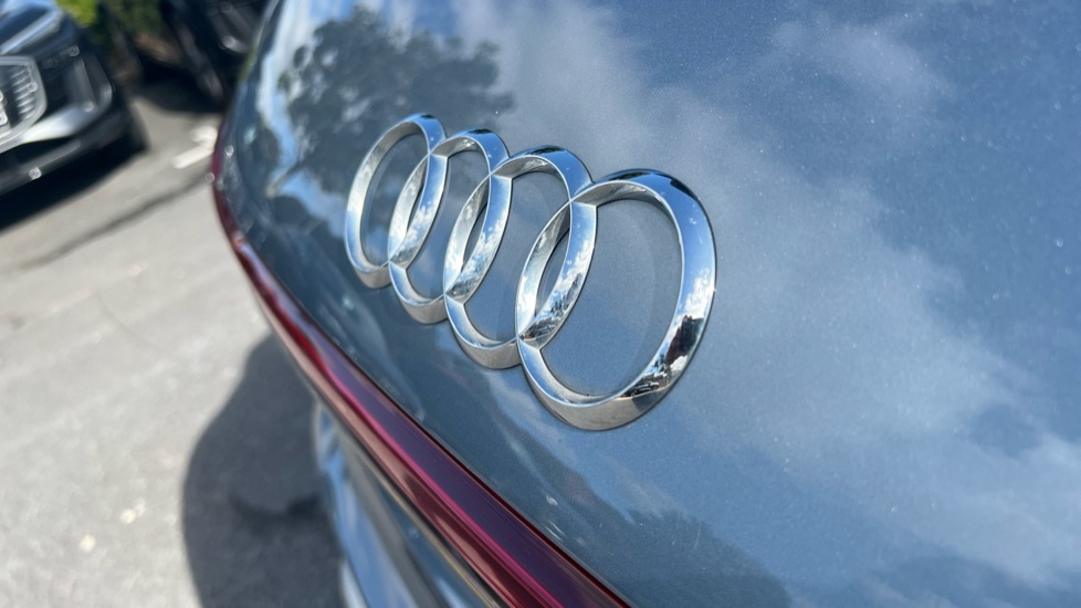 Used Audi Q4 e-tron 2022 for sale - 76523643: Photo 43