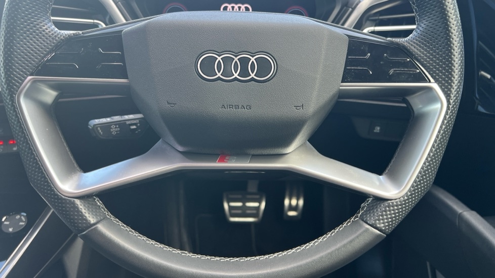 Used Audi Q4 e-tron 2022 for sale - 76523643: Photo 59