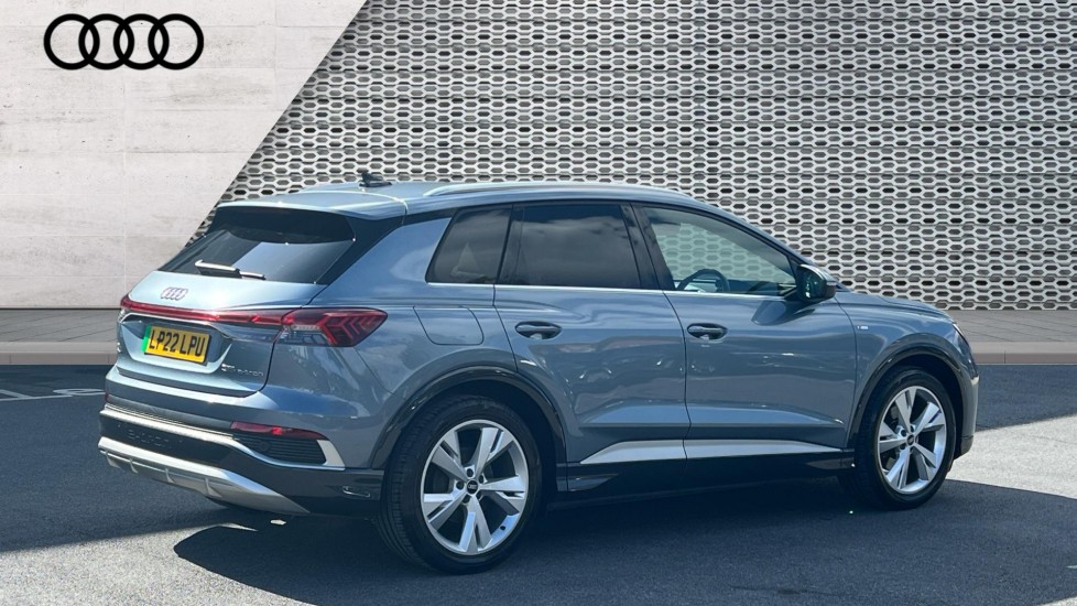 Used Audi Q4 e-tron 2022 for sale - 76523643: Photo 8