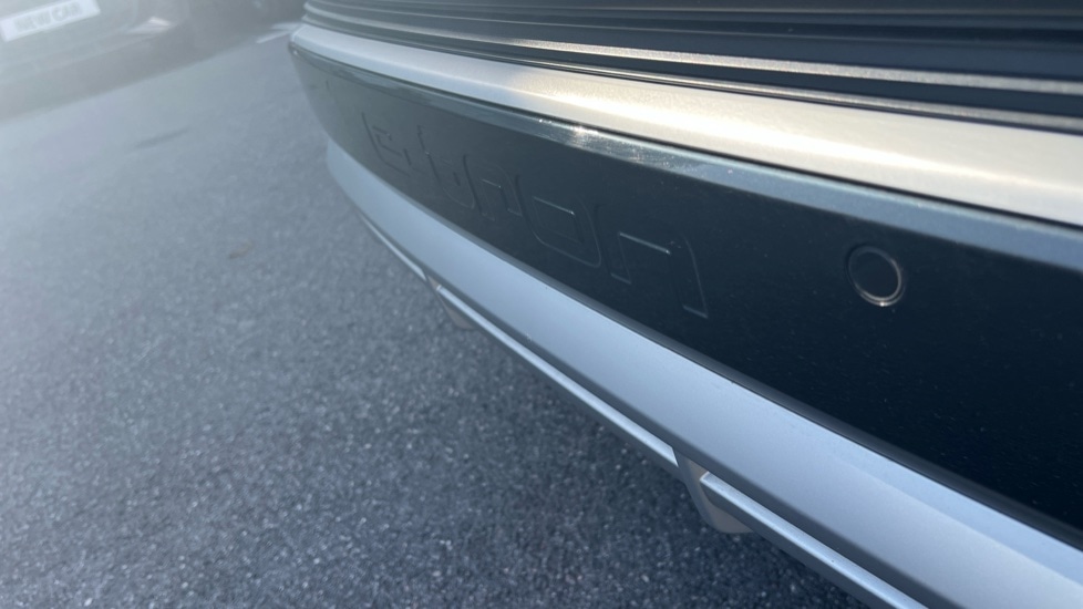 Used Audi Q4 e-tron 2022 for sale - 76523643: Photo 89