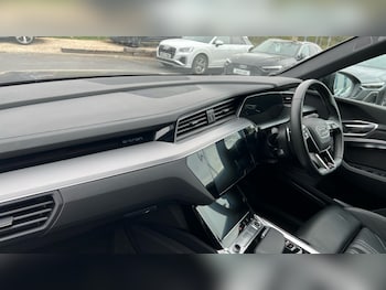 Used Audi e-tron 2021 for sale - 75321925: Photo