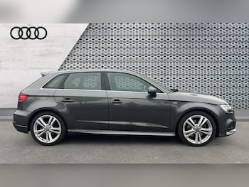 Used Audi A3 2018 for sale - 76203920: Photo