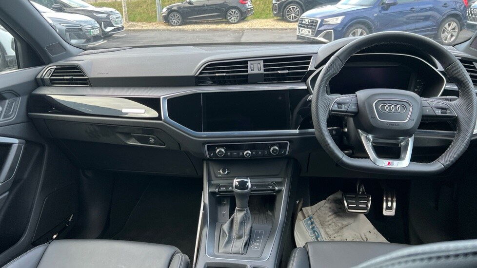 Used Audi Q3 2025 for sale - 76563617: Photo 12