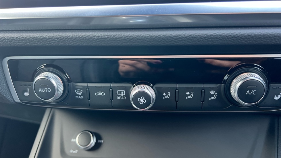 Used Audi Q3 2025 for sale - 76563617: Photo 16