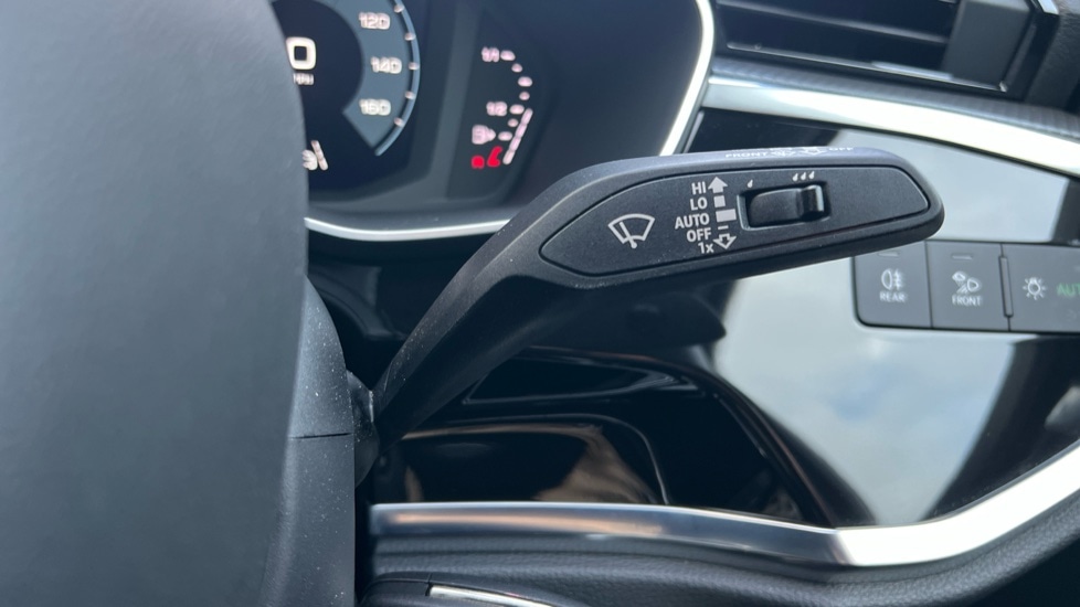 Used Audi Q3 2025 for sale - 76563617: Photo 31