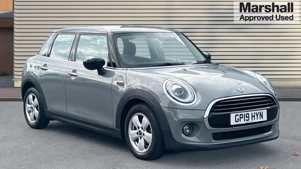 Used MINI Hatch 2021 for sale - 76140307: Photo 1