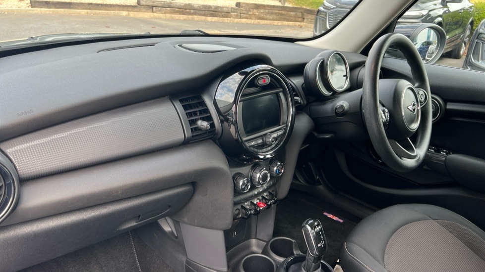 Used MINI Hatch 2021 for sale - 76140307: Photo 10