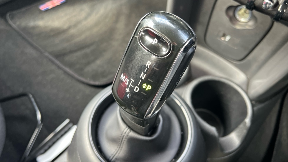 Used MINI Hatch 2021 for sale - 76140307: Photo 29