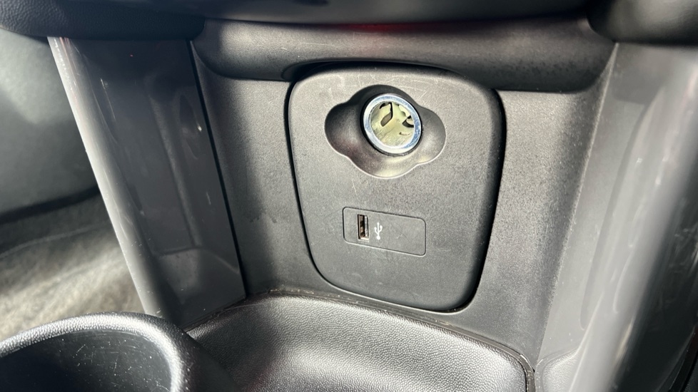 Used MINI Hatch 2021 for sale - 76140307: Photo 31