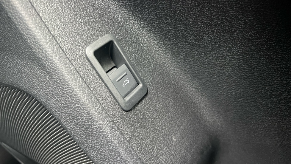 Used Audi Q3 2024 for sale - 76442058: Photo 39