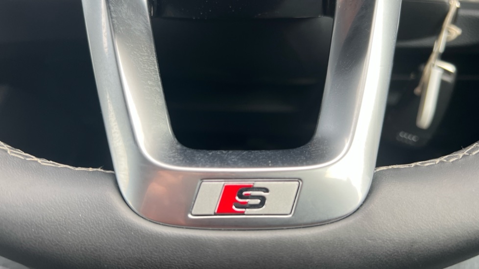 Used Audi Q3 2024 for sale - 76442058: Photo 63