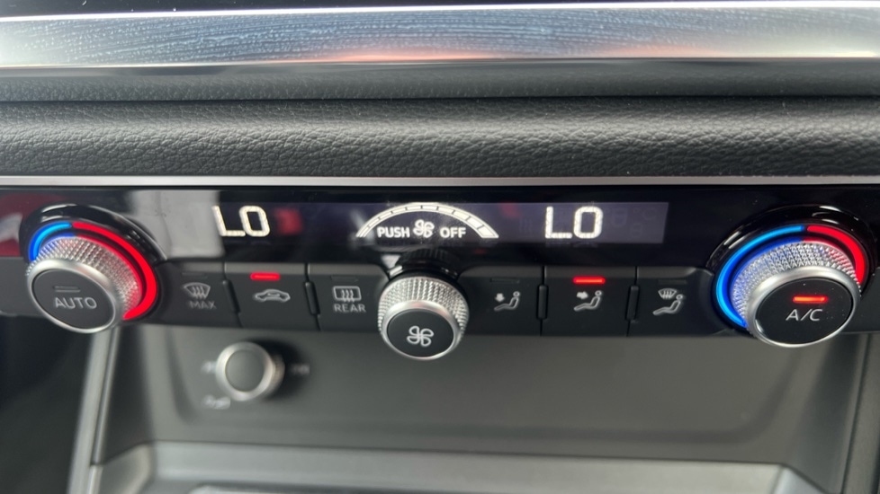 Used Audi Q3 2024 for sale - 76442058: Photo 68