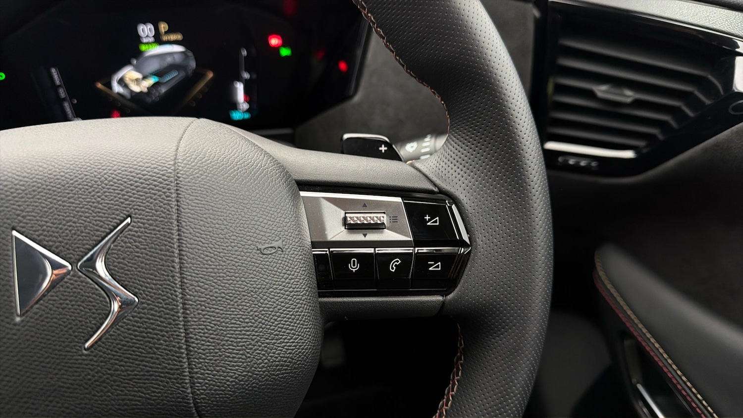 Used DS Automobiles DS 4 2025 for sale - 78080462: Photo 25