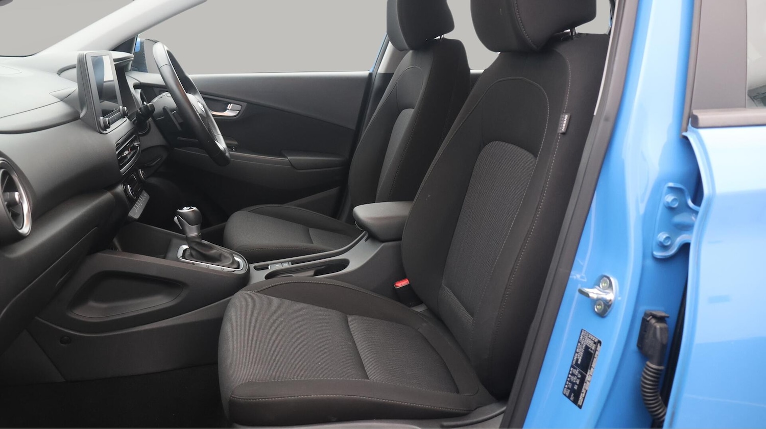 Used Hyundai KONA 2022 for sale - 76360602: Photo 15