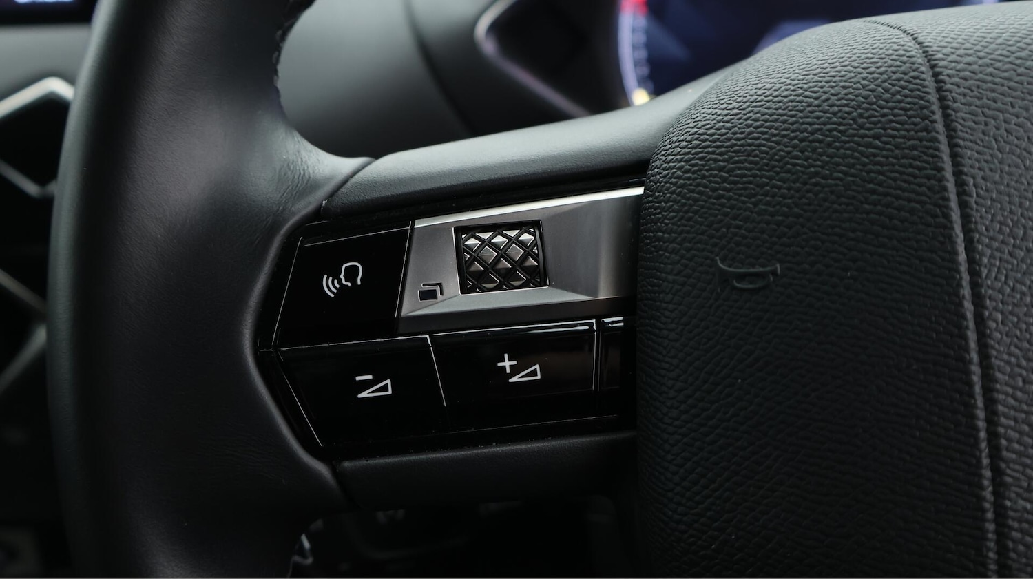 Used DS Automobiles DS 3 2022 for sale - 76538390: Photo 25