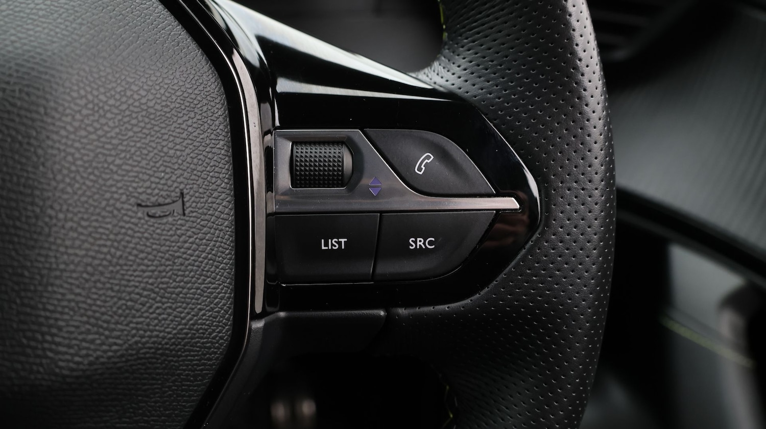 Used Peugeot E-2008 for sale - 78107917: Photo 26