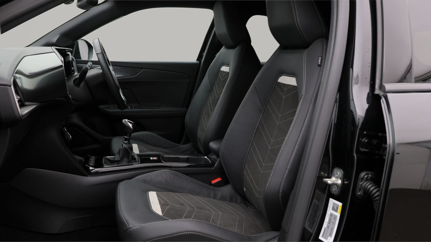 Used Vauxhall Mokka 2023 for sale - 77449984: Photo 14