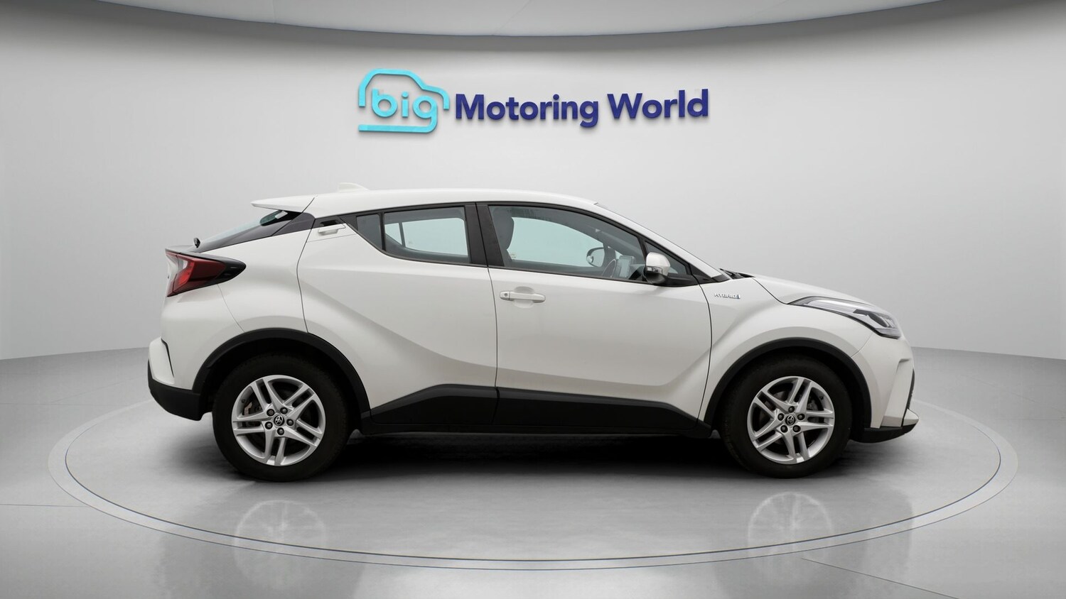 Used Toyota C-HR for sale - 77182149: Photo 8