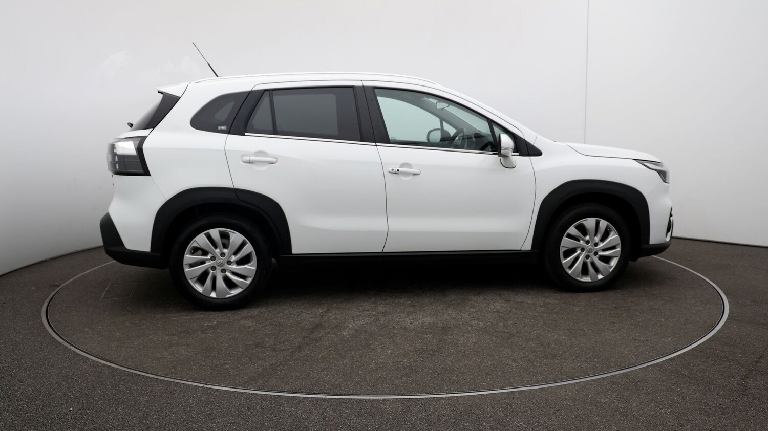 Used Suzuki SX4 S-Cross for sale - 76811315: Photo 44