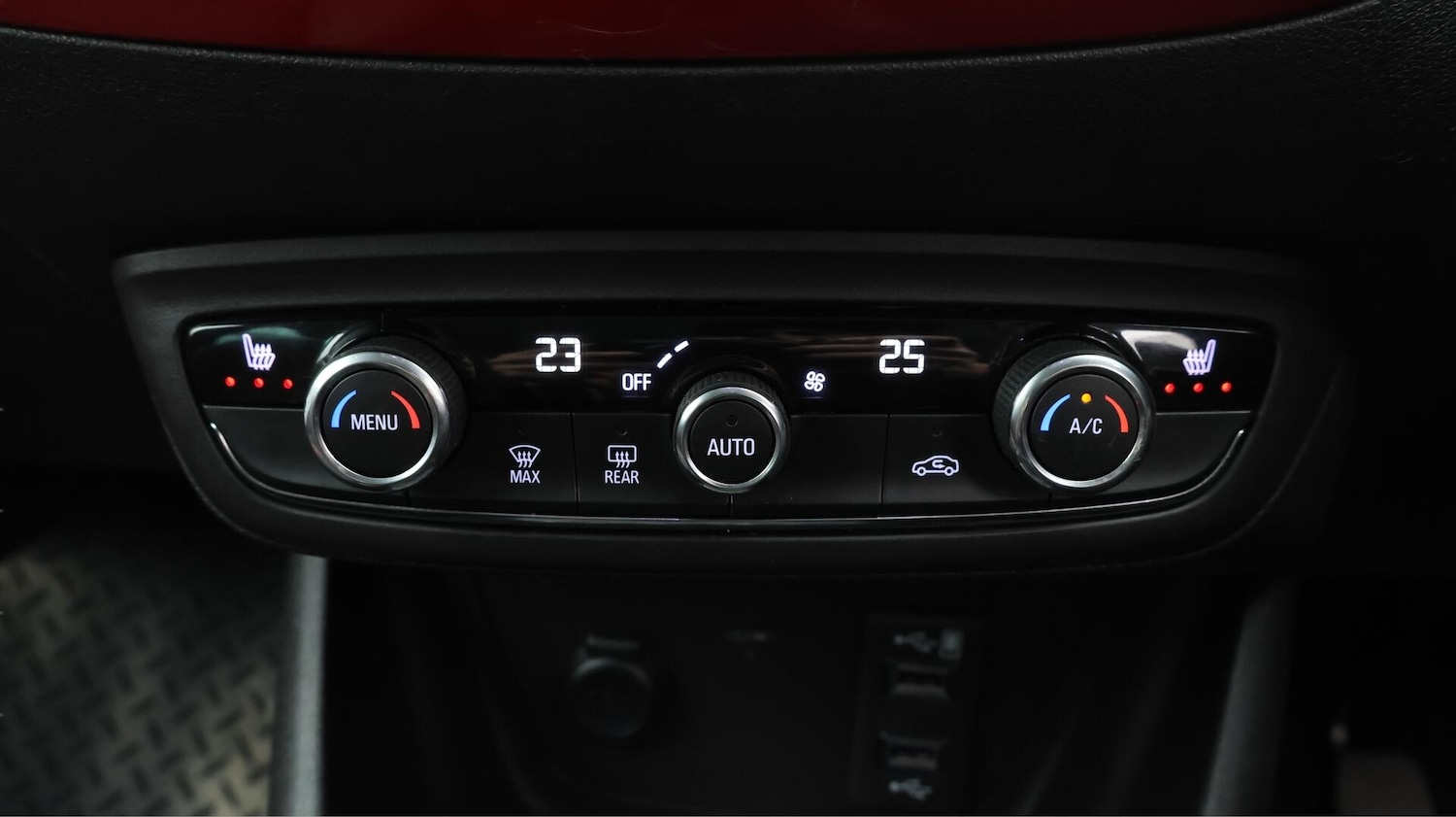 Used Vauxhall Crossland 2021 for sale - 76607530: Photo 13