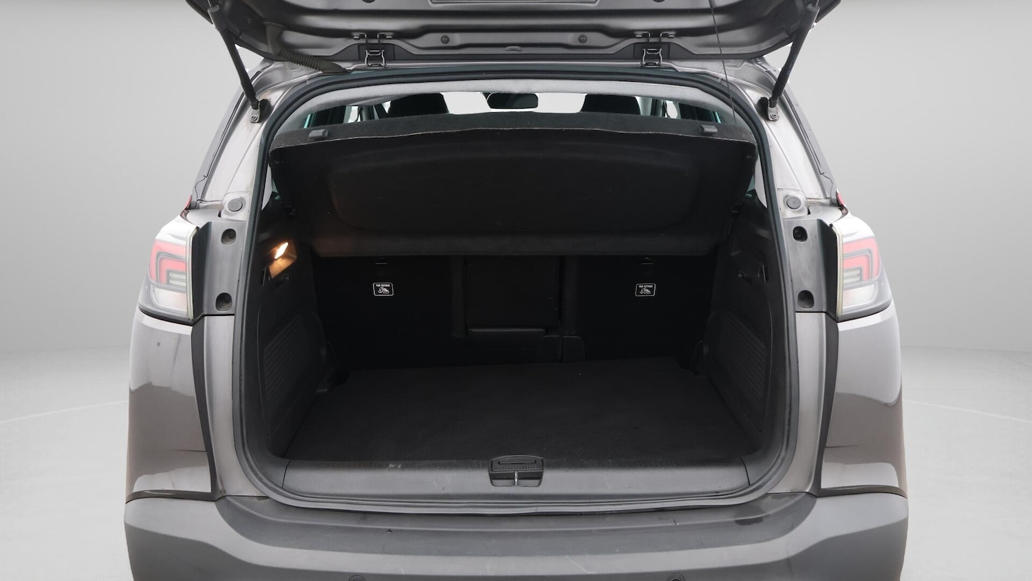 Used Vauxhall Crossland 2021 for sale - 76607530: Photo 18