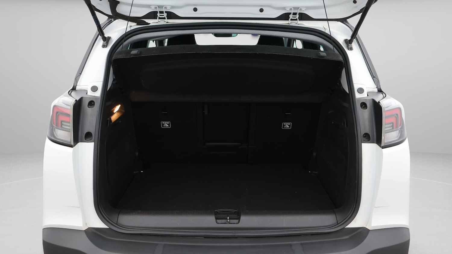 Used Vauxhall Crossland 2022 for sale - 76377520: Photo 18