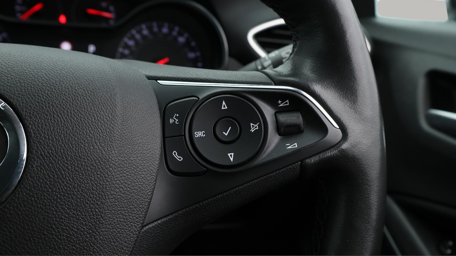 Used Vauxhall Crossland 2022 for sale - 76377520: Photo 25