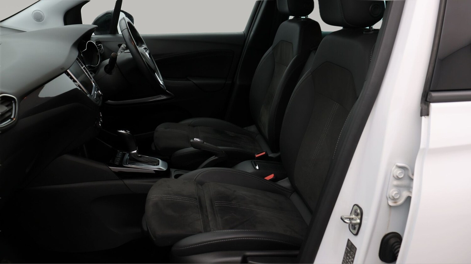 Used Vauxhall Crossland 2022 for sale - 77428339: Photo 14