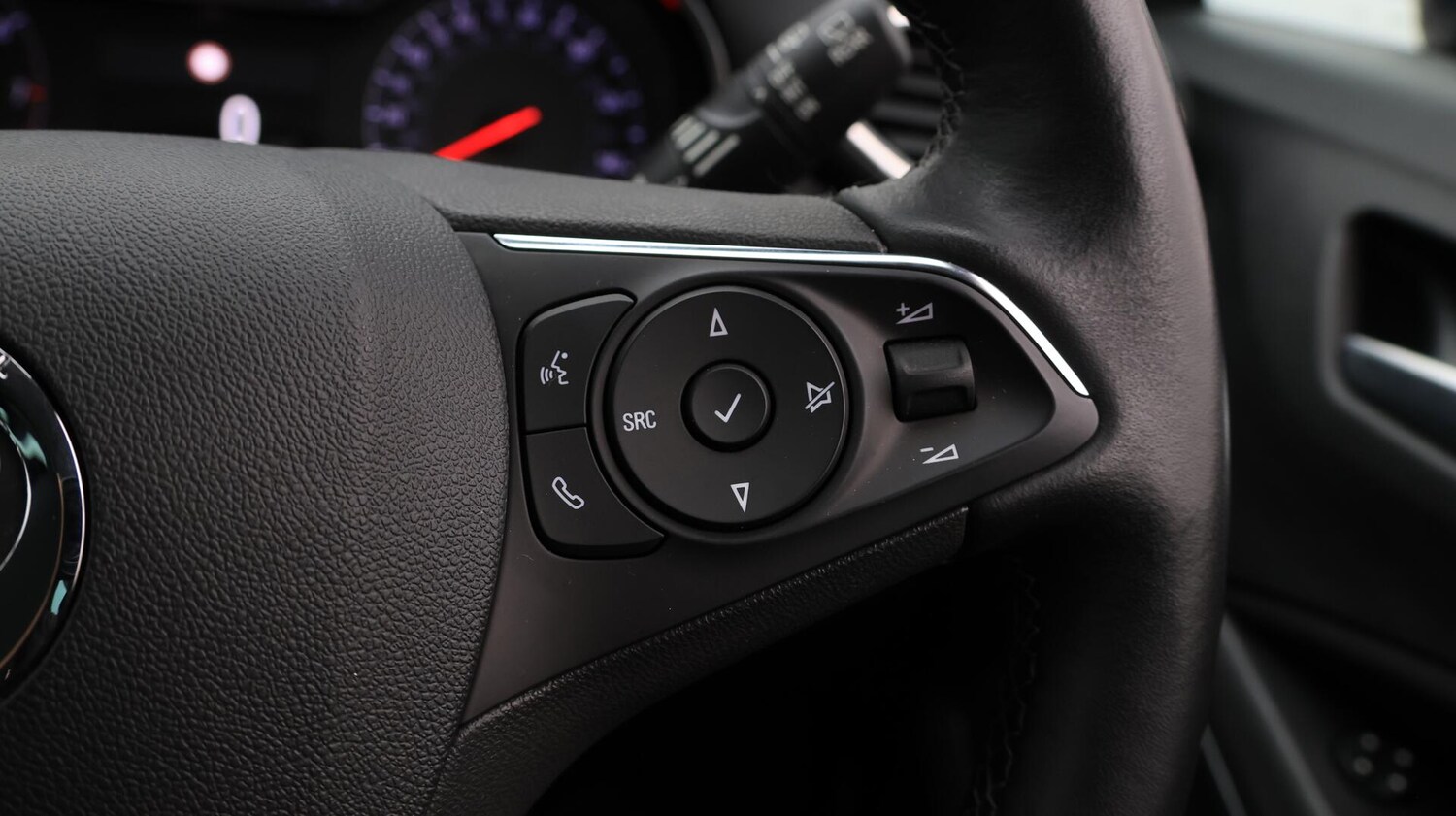 Used Vauxhall Crossland 2023 for sale - 76433364: Photo 25