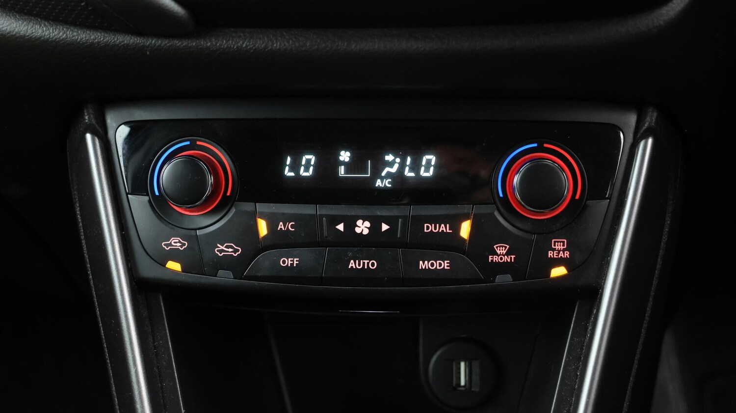 Used Suzuki SX4 S-Cross 2023 for sale - 76071848: Photo 13