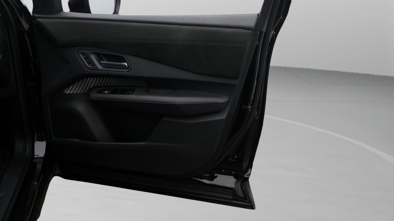 Used Nissan ARIYA for sale - 77207051: Photo 15