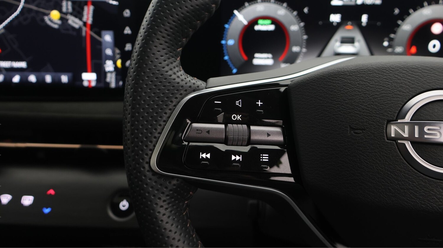 Used Nissan ARIYA for sale - 77207051: Photo 22