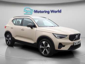 2024 (74) - 2.0 B4 MHEV Plus SUV 5dr Petrol Hybrid DCT Auto Euro 6 (s/s) (197 ps)