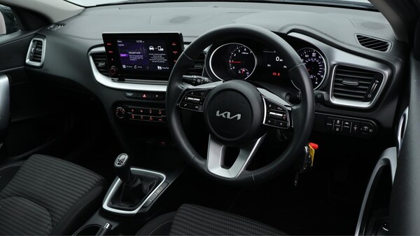 Used Kia XCeed 2022 for sale - 75657659: Photo 10