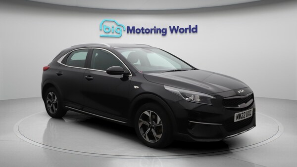 Used Kia XCeed 2022 for sale - 75657659: Photo 2
