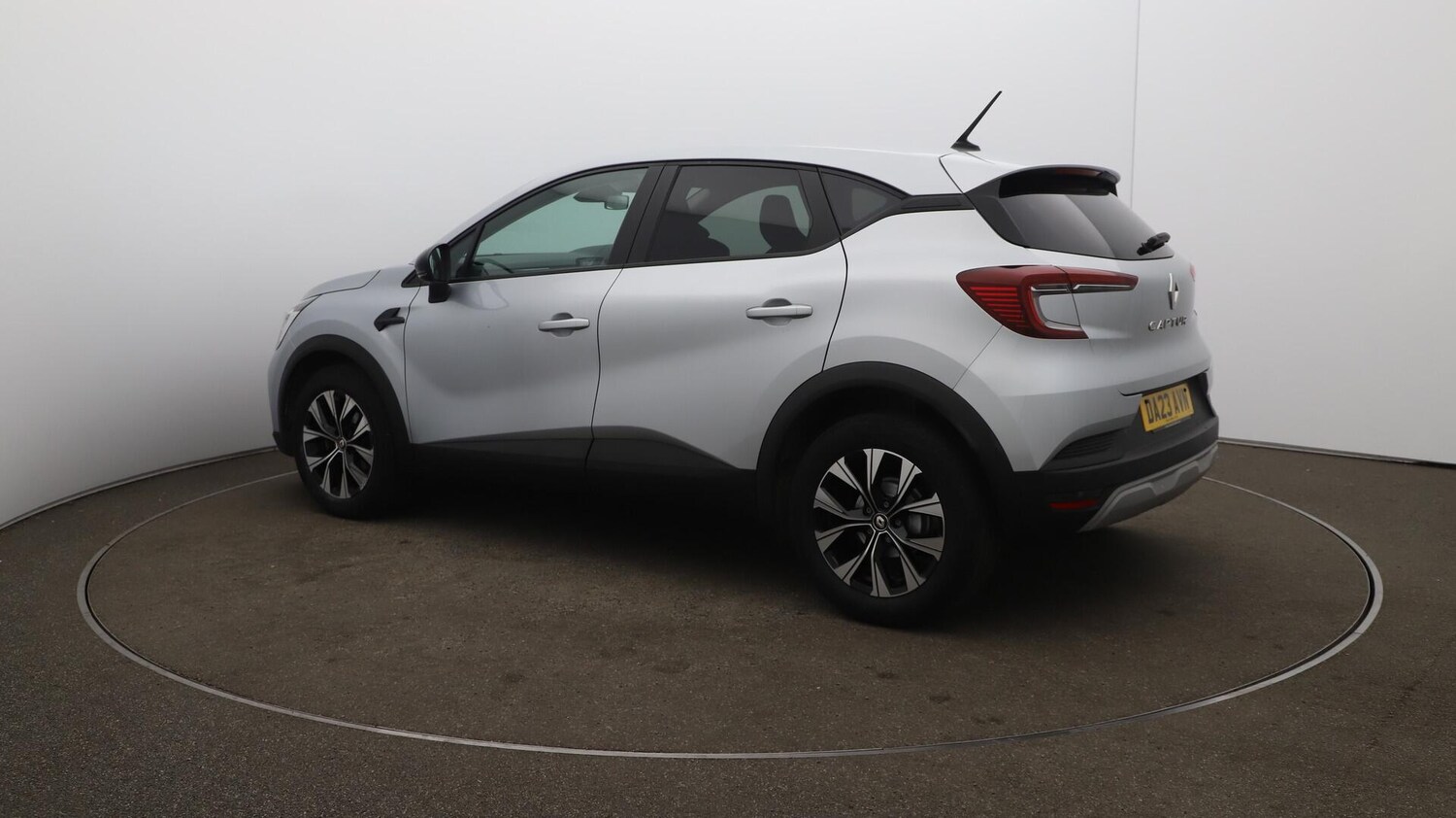 Used Renault Captur 2023 for sale - 75978562: Photo 36