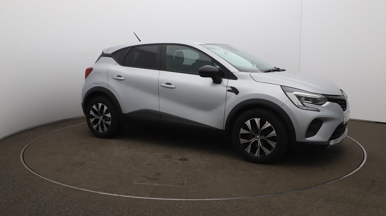 Used Renault Captur 2023 for sale - 75978562: Photo 45