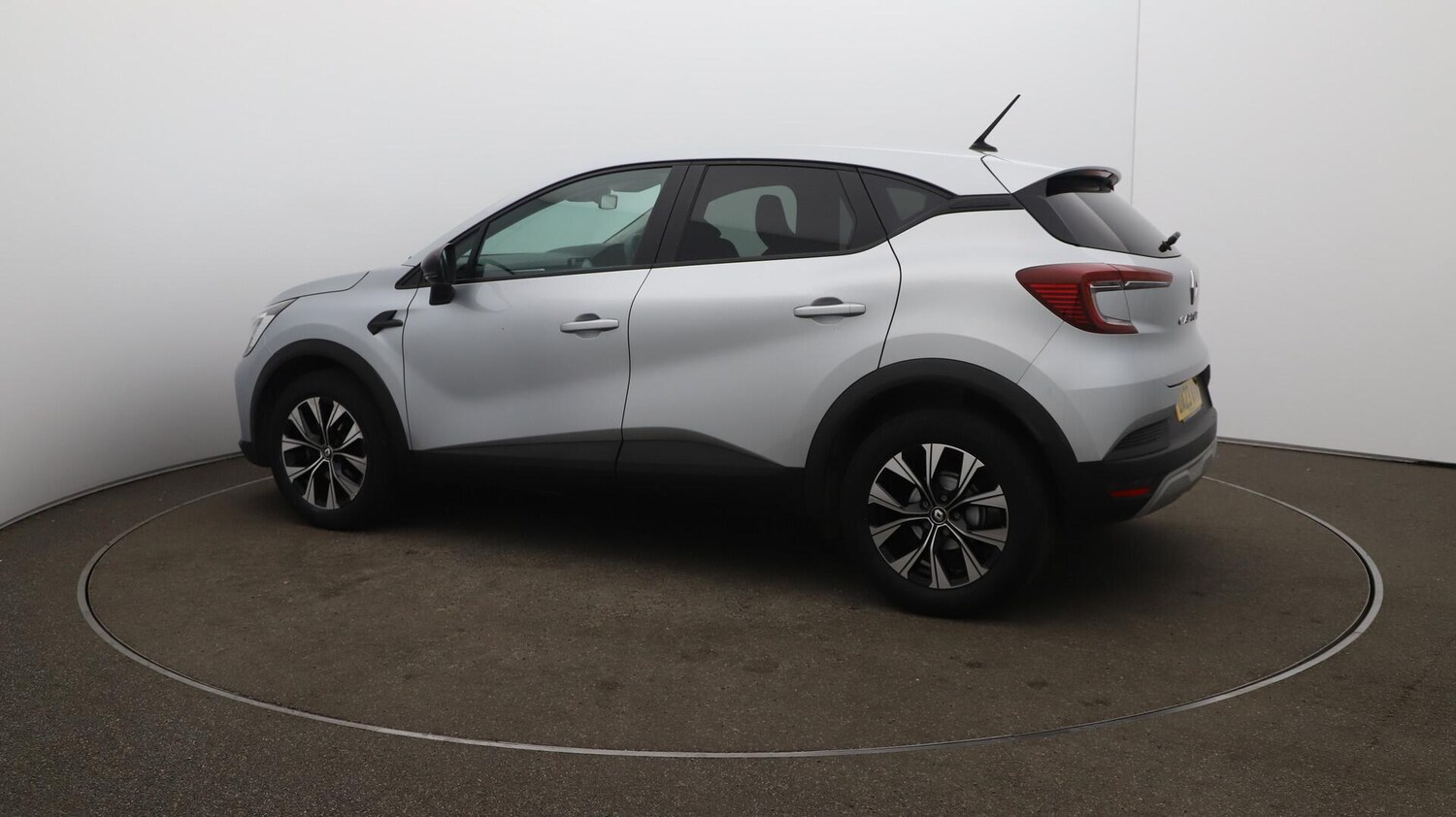 Used Renault Captur 2023 for sale - 75978562: Photo 47