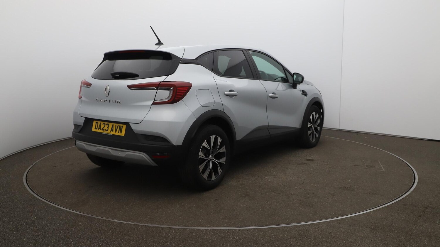 Used Renault Captur 2023 for sale - 75978562: Photo 54
