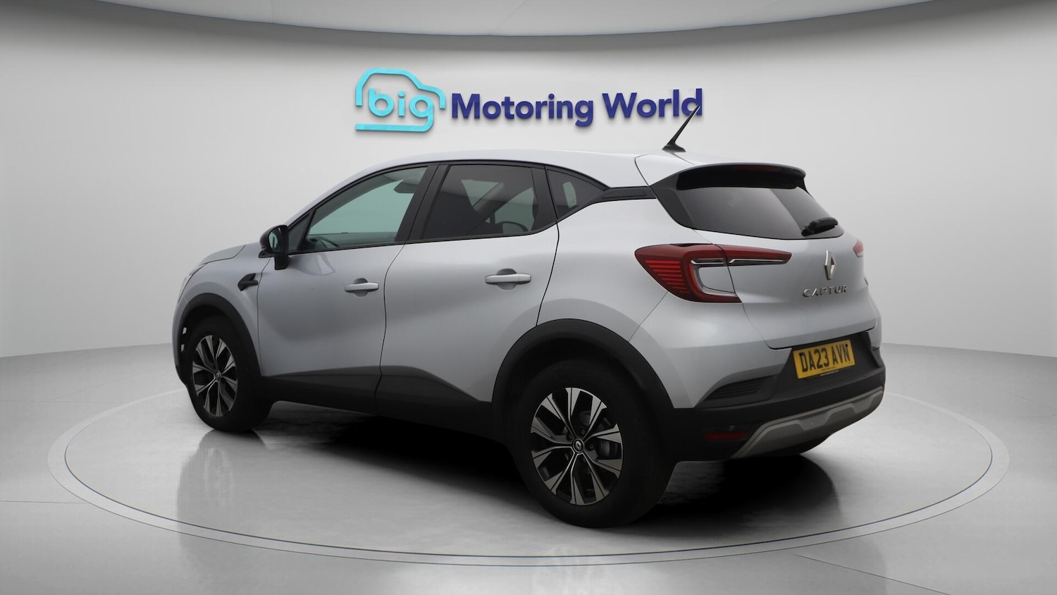 Used Renault Captur 2023 for sale - 75978562: Photo 6
