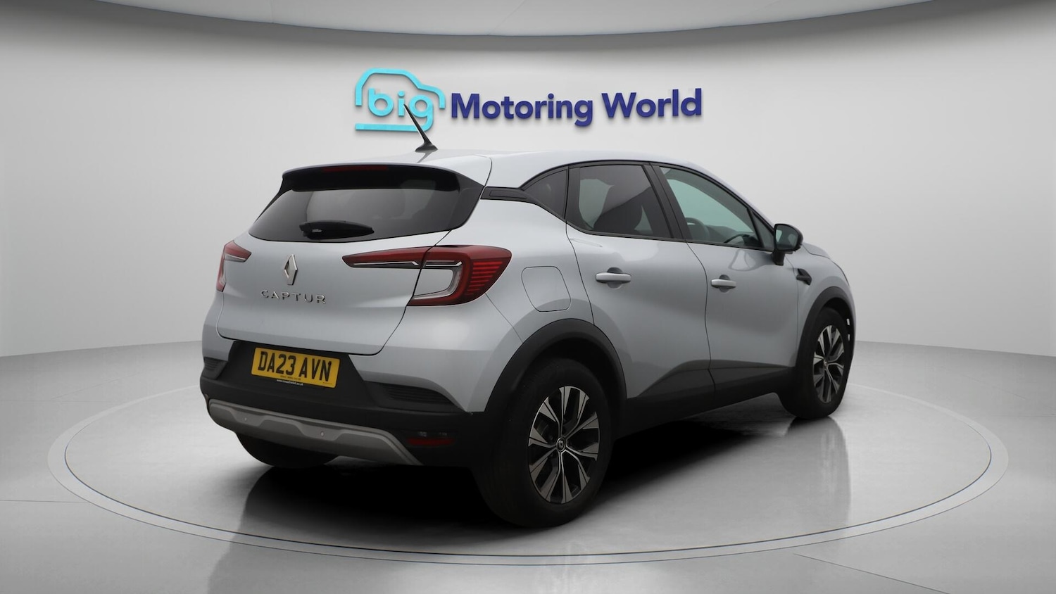 Used Renault Captur 2023 for sale - 75978562: Photo 8
