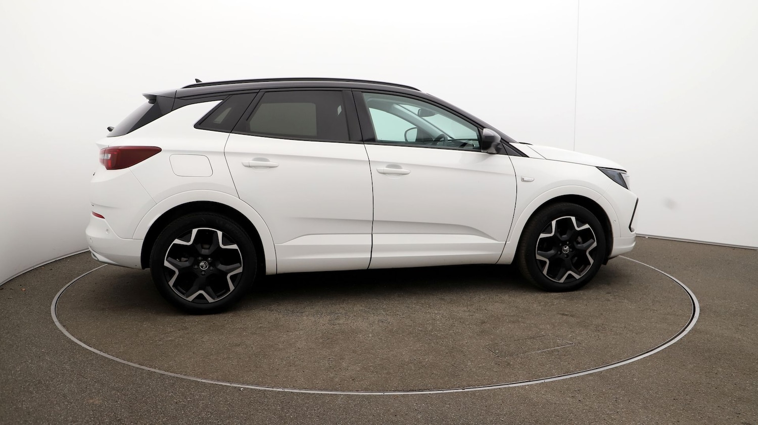 Used Vauxhall Grandland 2024 for sale - 76809728: Photo 42