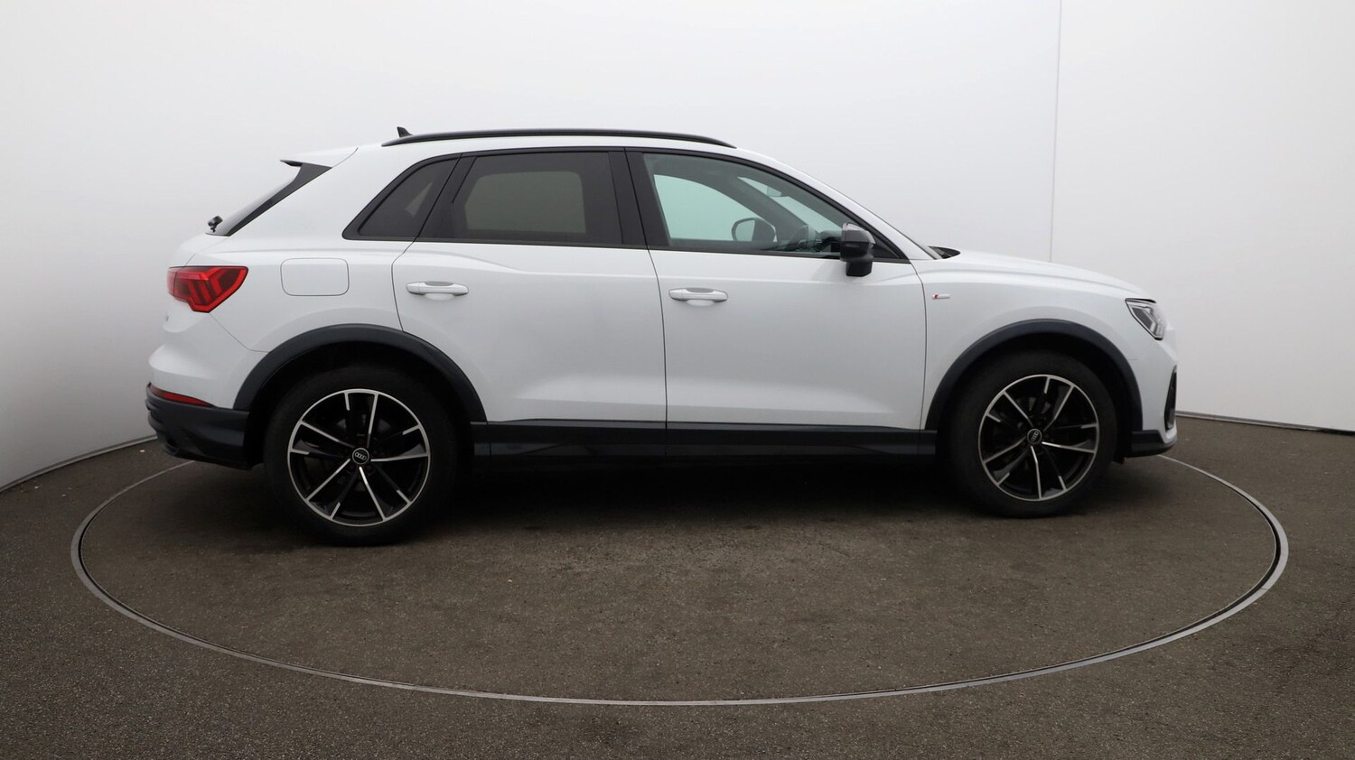 Used Audi Q3 for sale - 76811995: Photo 43